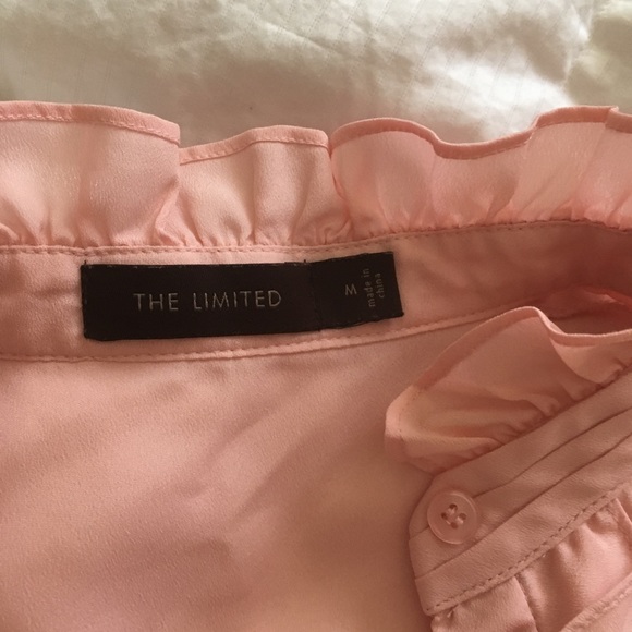 No sleeve pink ruffle button-up blouse - Picture 2 of 5